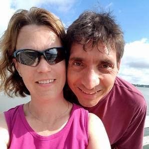 Meet your Posher, Cynthia